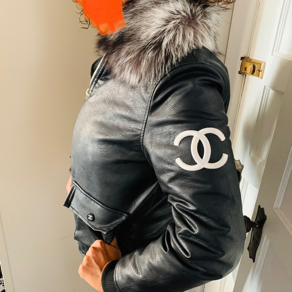 SOLD!!!! - Picture 5 of 8